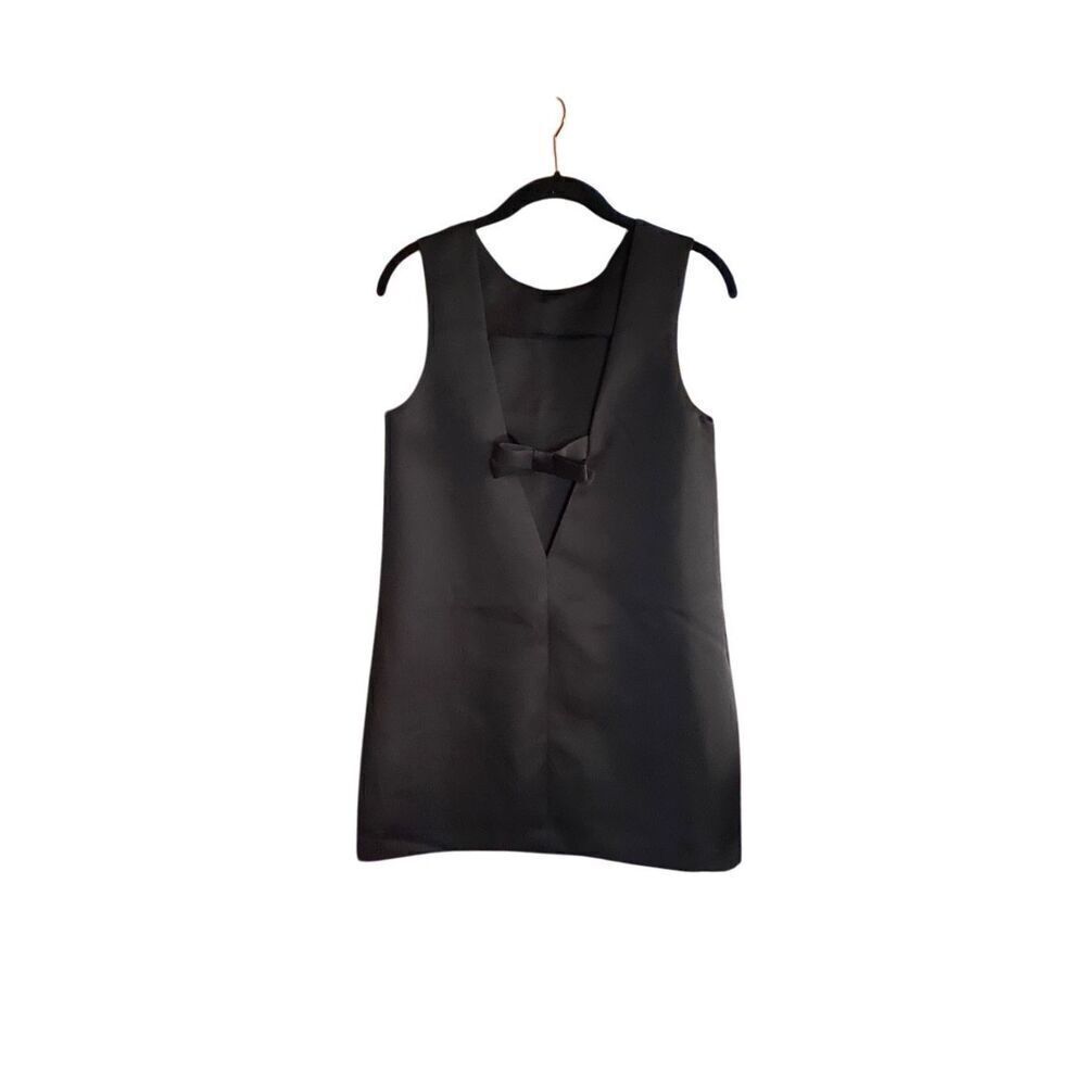 H&M NWT women’s black LBD satin mini dress size small - Picture 2 of 5